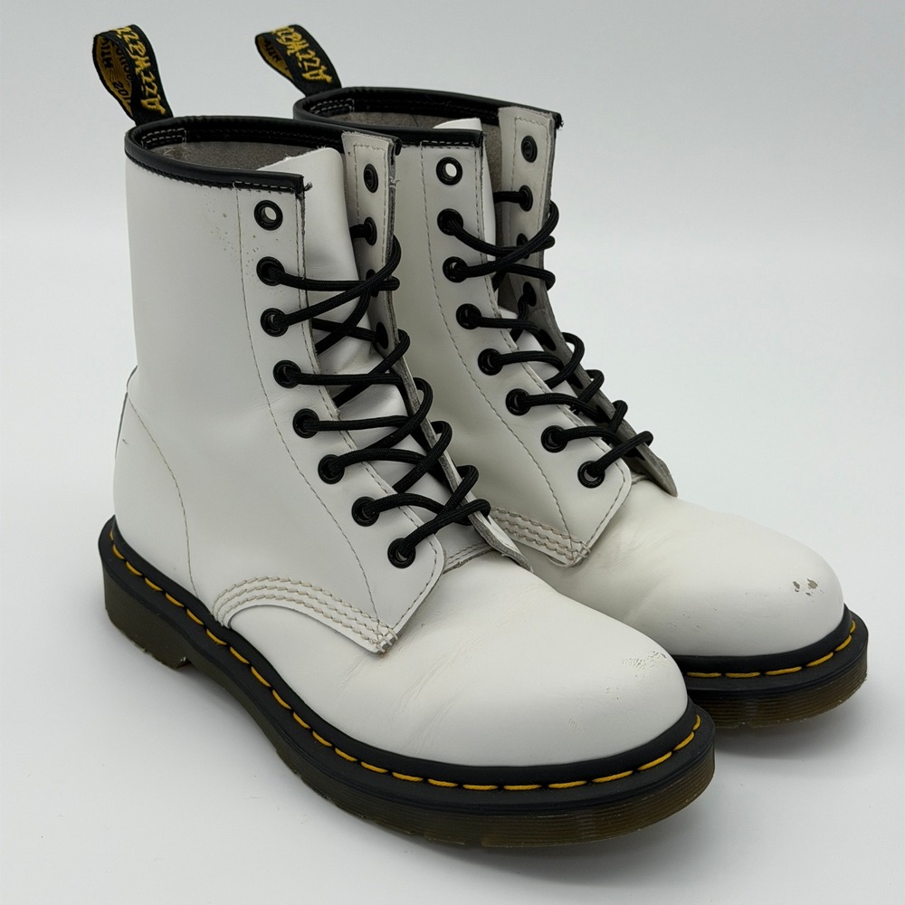 Dr. Martens 1460 White Smooth Leather 8 Eye Combat Boots 11821 Womens 8